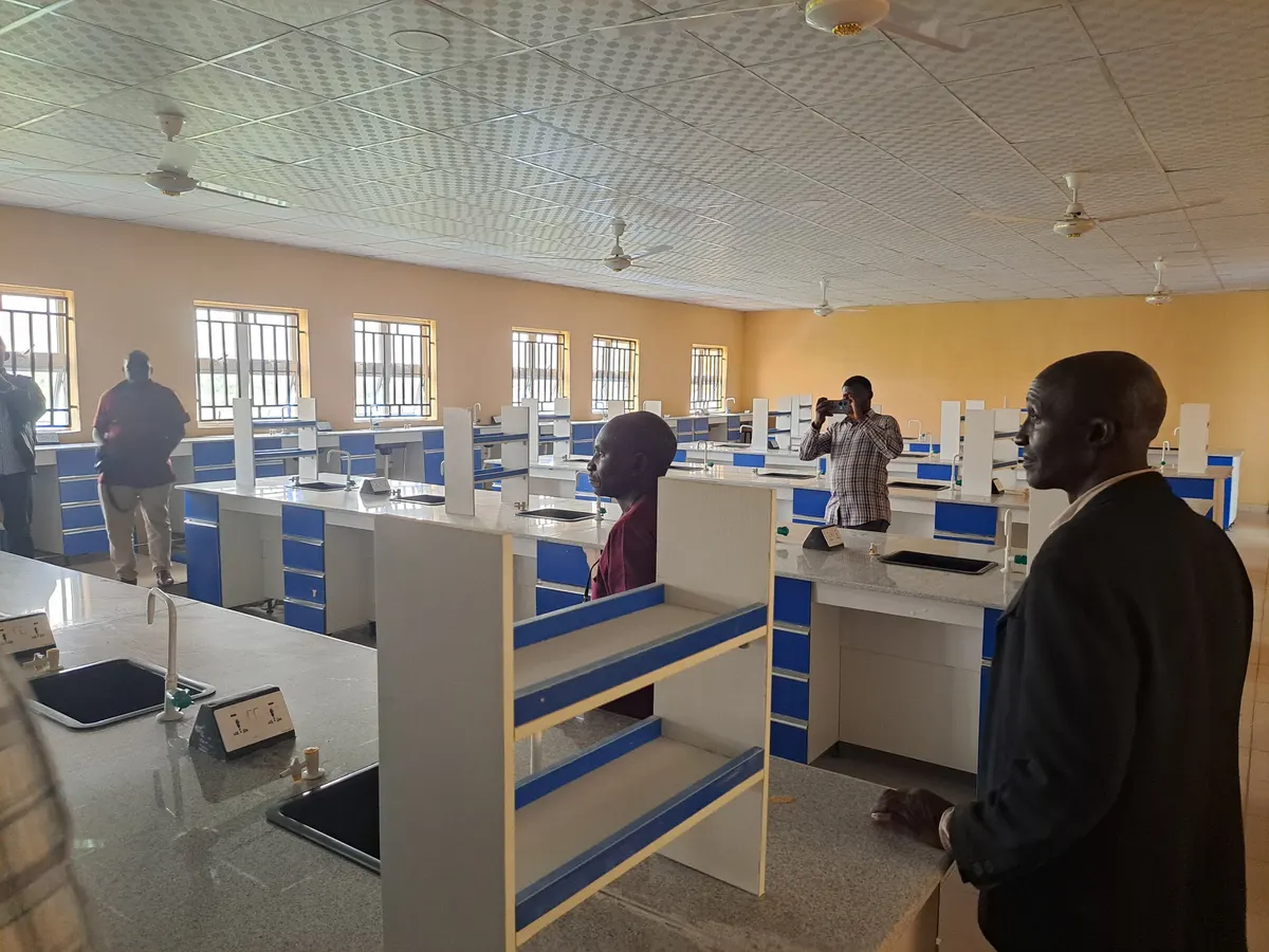 Tissue culture and laboratory facility at TCoEFS